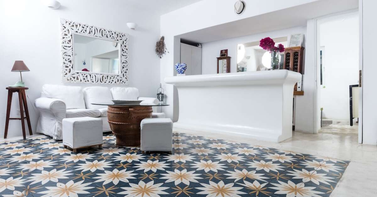 Een foto van het interieur van Rhenia Hotel