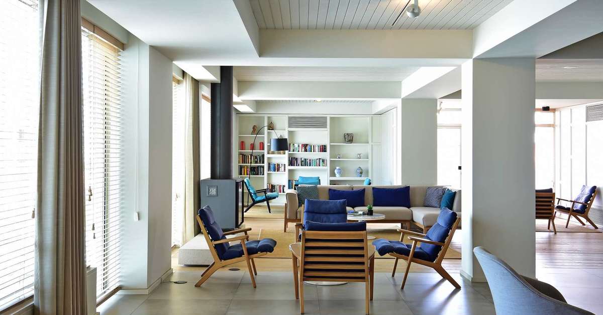 Een foto van het interieur van Aqualuz Lagos by The Editory