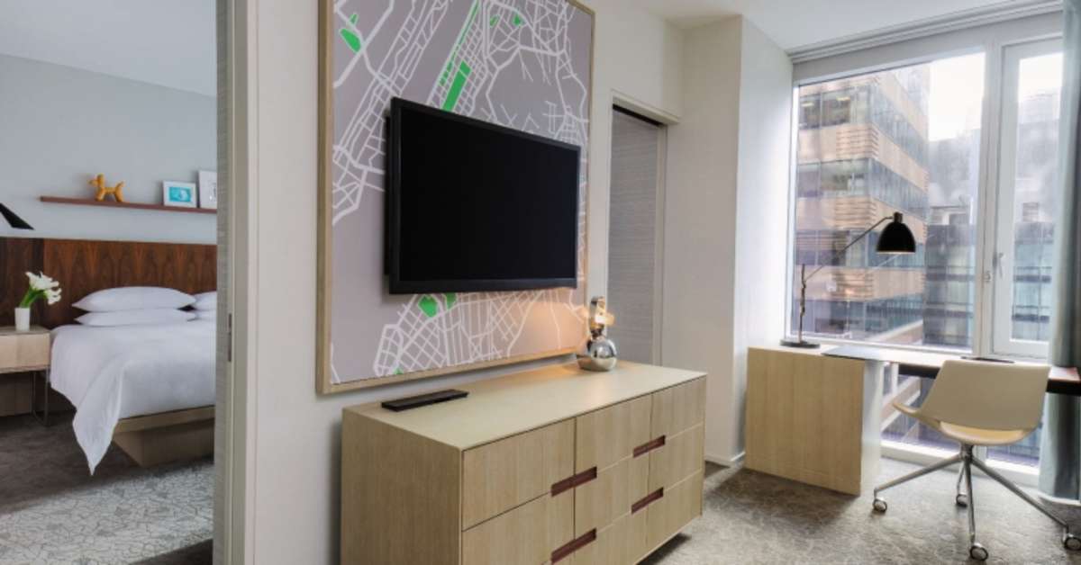 Ein Foto Fifty Hotel & Suites by Affinia