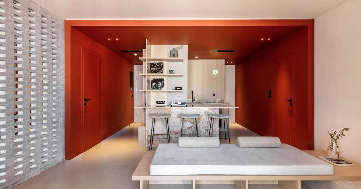Een foto van The Newel Psychiko