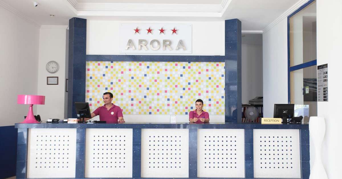 Een foto van het interieur van Hotel Arora
