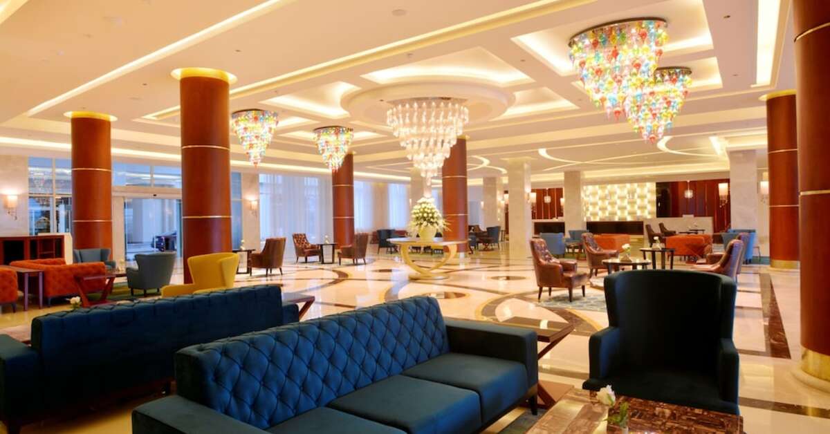 Een foto van het interieur van Pickalbatros Royal Moderna Resort