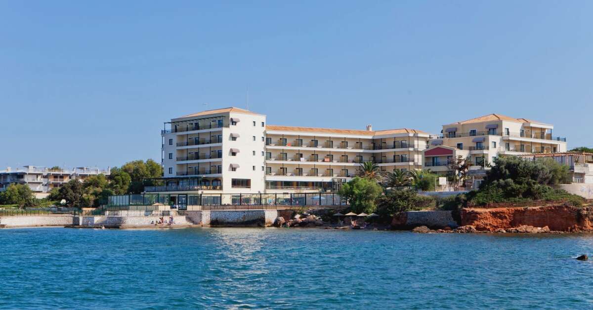 Een foto van de buitenkant van Zeus Essence Ramada by Wyndham Athens