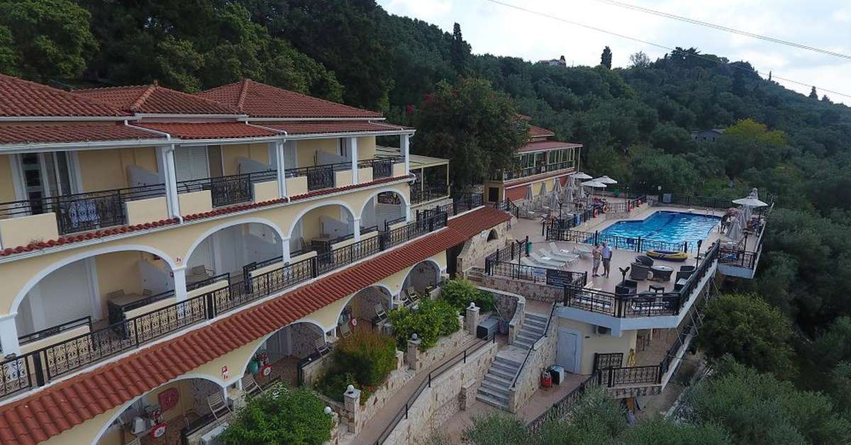 Een foto van de buitenkant van Zante Palace