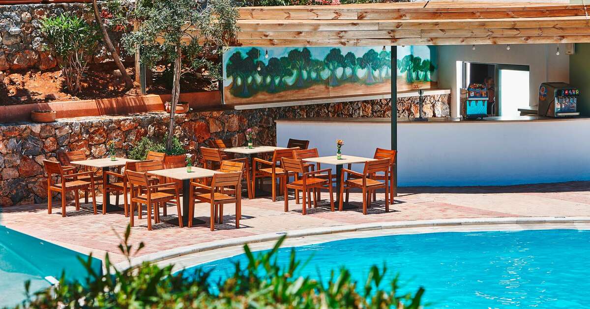 Een foto van het zwembad bij Arminda Hotel & Spa