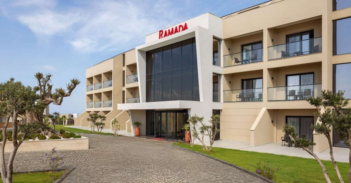 Een foto van Ramada by Wyndham Cesme
