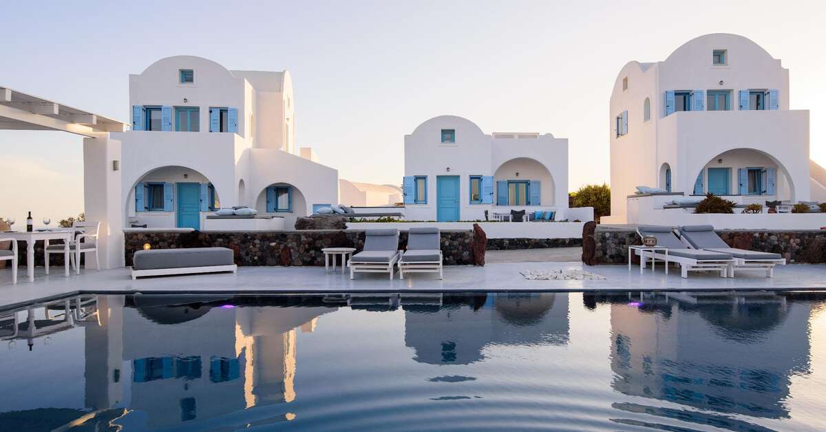 Ein Foto vom Pool im Kalestesia Suites