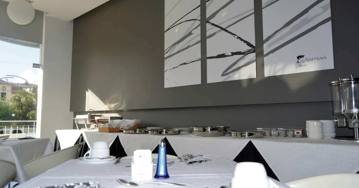 Een foto van de faciliteiten bij Madeira Bright Star Hotel