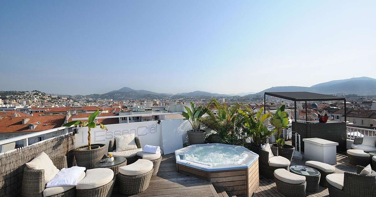 Ein Foto von der Terrasse im Splendid Hotel & Spa