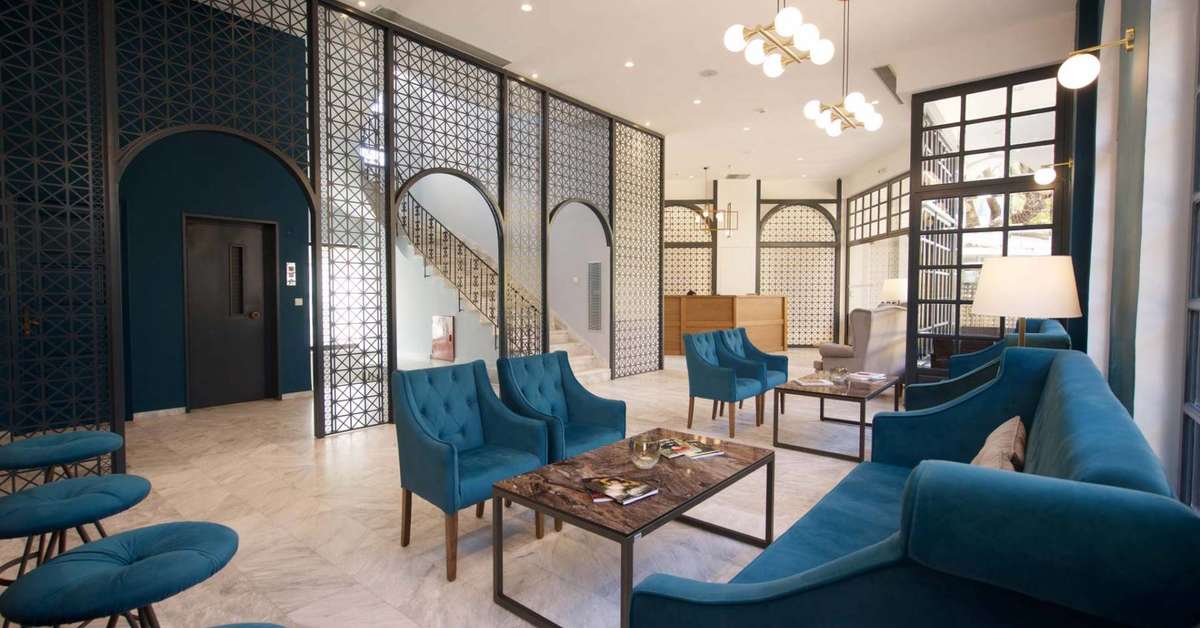 Een foto van het interieur van Mirabel City Center Hotel