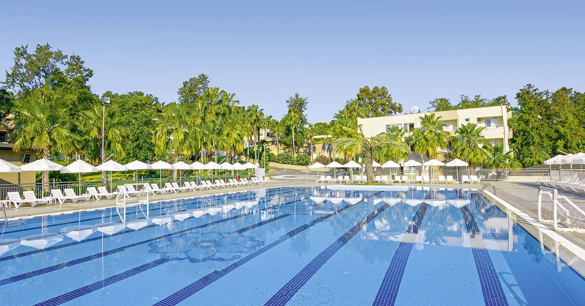 Een foto van het zwembad bij Club Hotel Sidelya