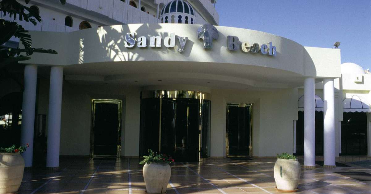 Ein Foto von der Außenansicht des Seaside Sandy Beach