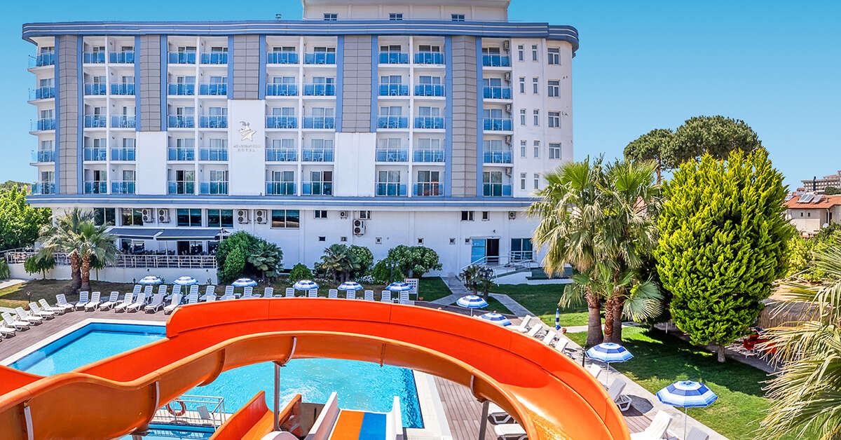 Een foto van het zwembad bij The Gap Hotel Kusadasi