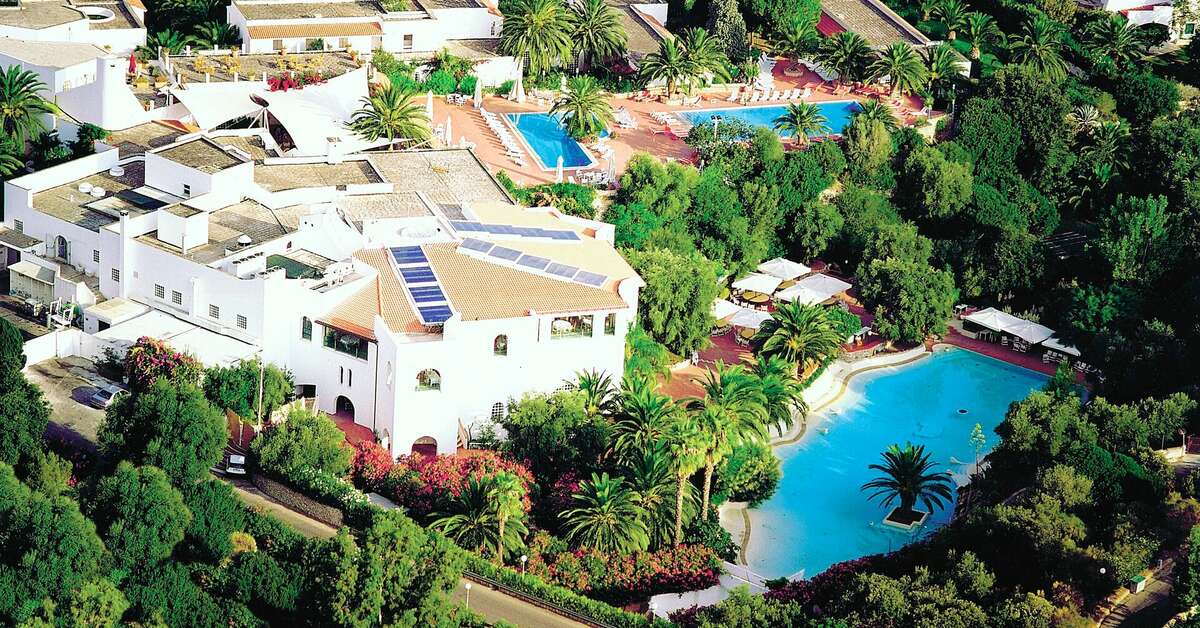 Een foto van het zwembad bij Ostuni Rosa Marina Resort