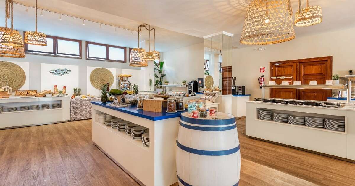 Een foto van de faciliteiten bij Fergus Style Soller Beach