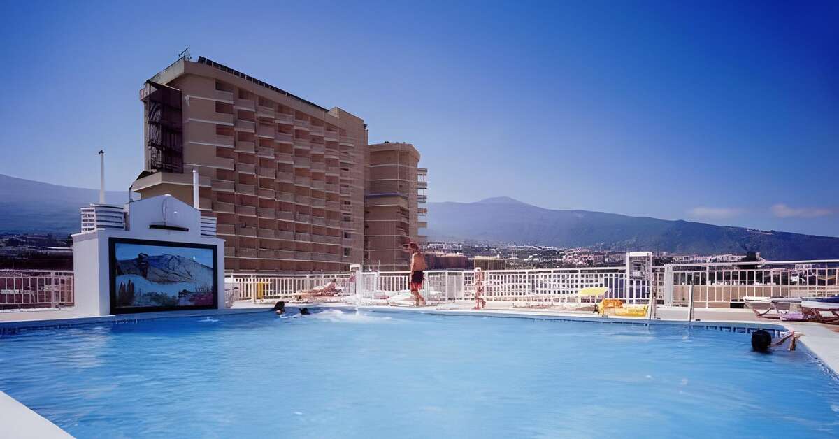 Een foto van een overzicht van Skyview Hotel