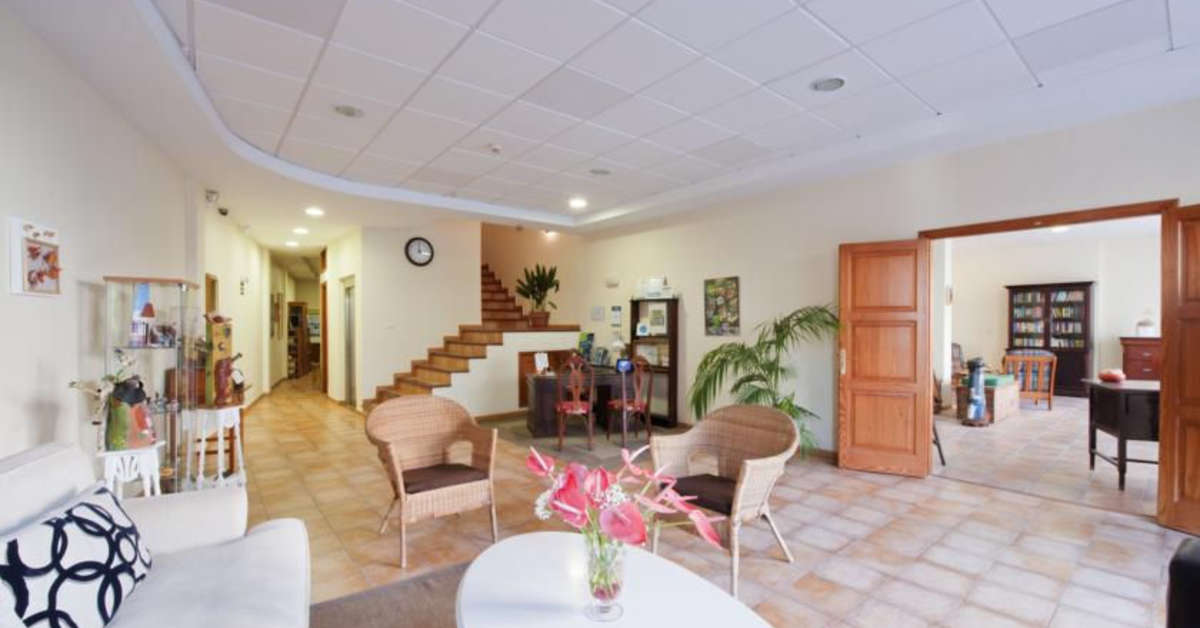 Een foto van het interieur van Appartementen Adjovimar