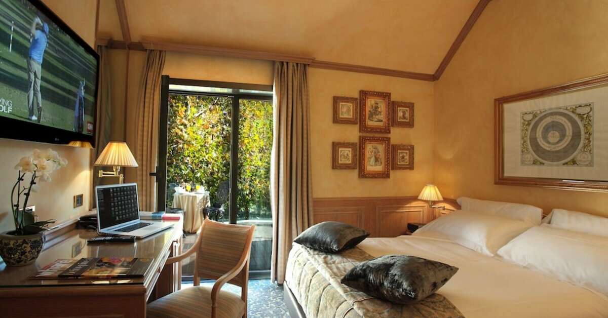 Een foto van De la Ville Hotel