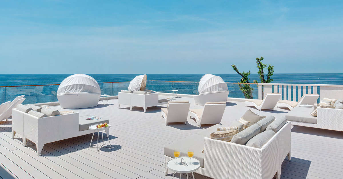 Ein Foto von der Terrasse im Valamar Collection Isabella Island Villas