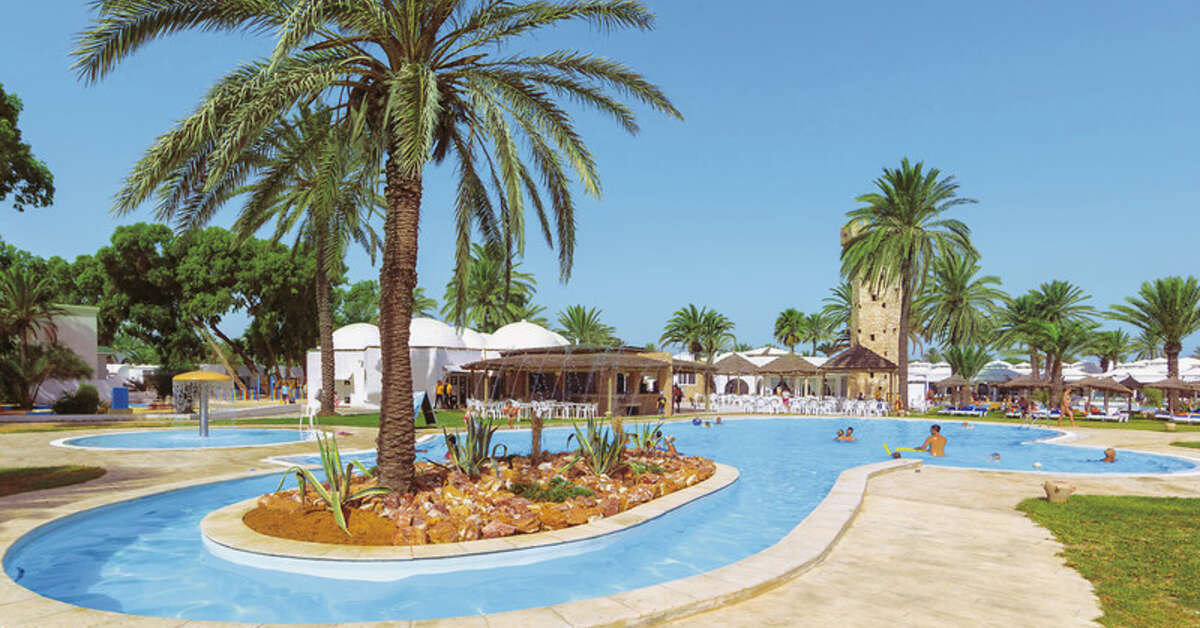 Een foto van het zwembad bij Monarque Club Rivage Monastir