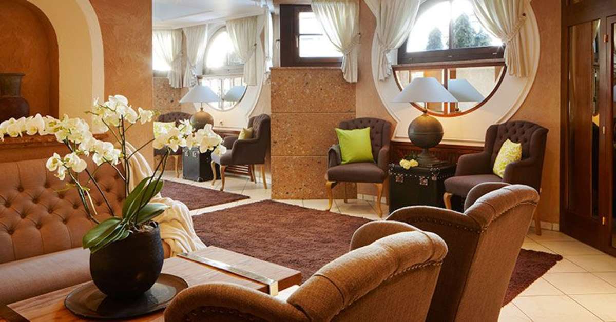 Een foto van het interieur van Hotel Chesa Monte