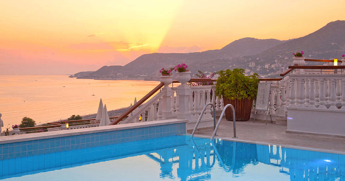 Ein Foto vom Pool im Sunny Hill Alya Hotel