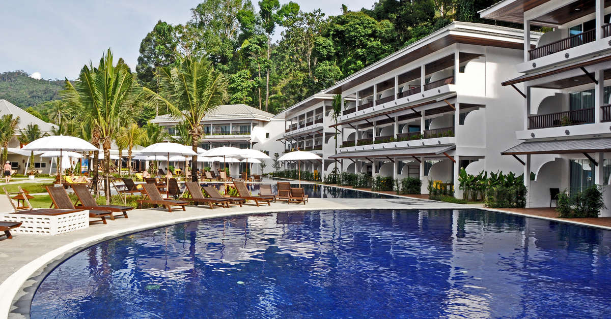 Een foto van het zwembad bij Sentido Khao Lak Resort
