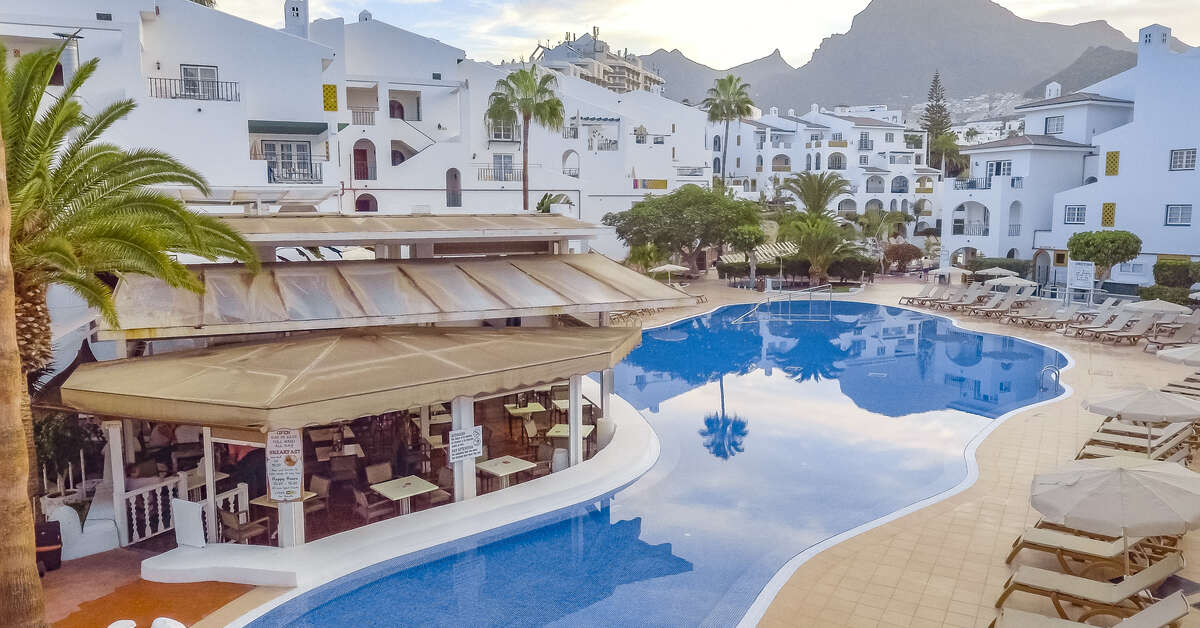 Een foto van het zwembad bij Sunset Harbour Club by Diamond Resorts