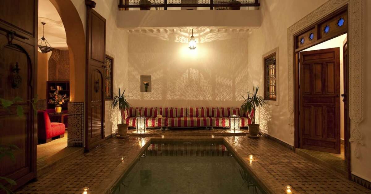 Een foto van het interieur van Riad Les Bougainvilliers
