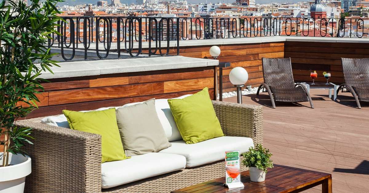 Ein Foto von der Terrasse im Vincci Via 66