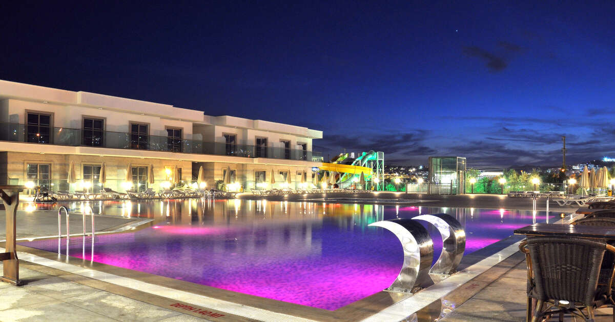 Een foto van het zwembad bij Jasmin Beach Hotel