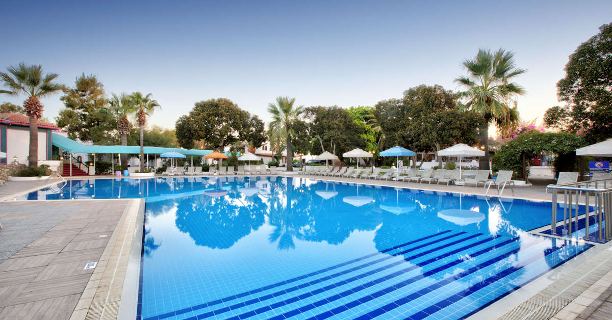 Een foto van het zwembad bij Merit Cyprus Garden