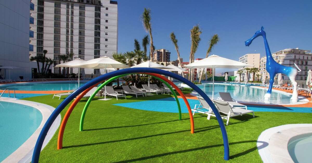 Een foto van het zwembad bij Estimar Calpe Suitopia 3 &Three