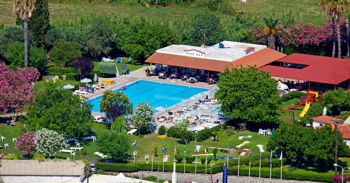 Ein Foto vom Pool im Hotel Continental Palace