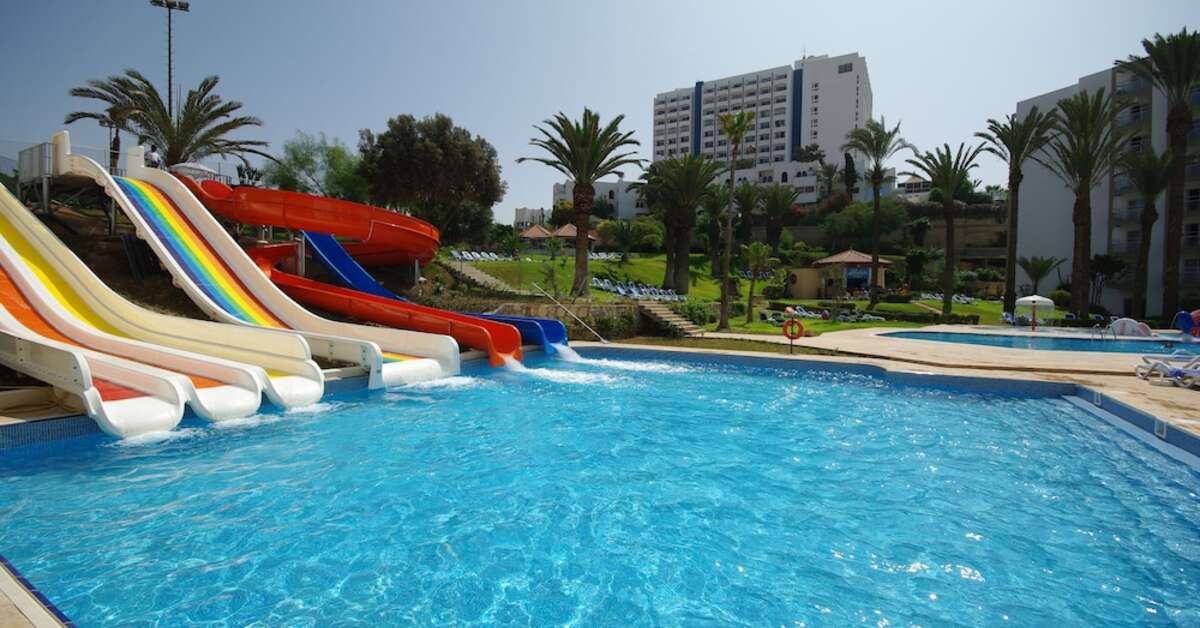 Een foto van het zwembad bij Kenzi Europa Hotel