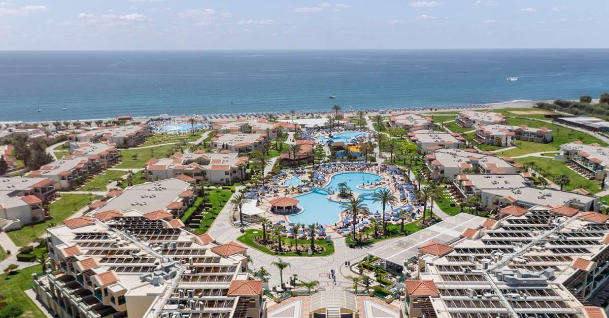 Een foto van het zwembad bij Lindos Princess Beach Hotel
