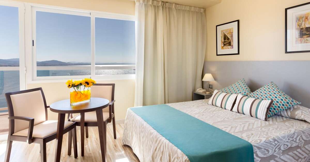 Ein Foto Izan Cavanna Hotel