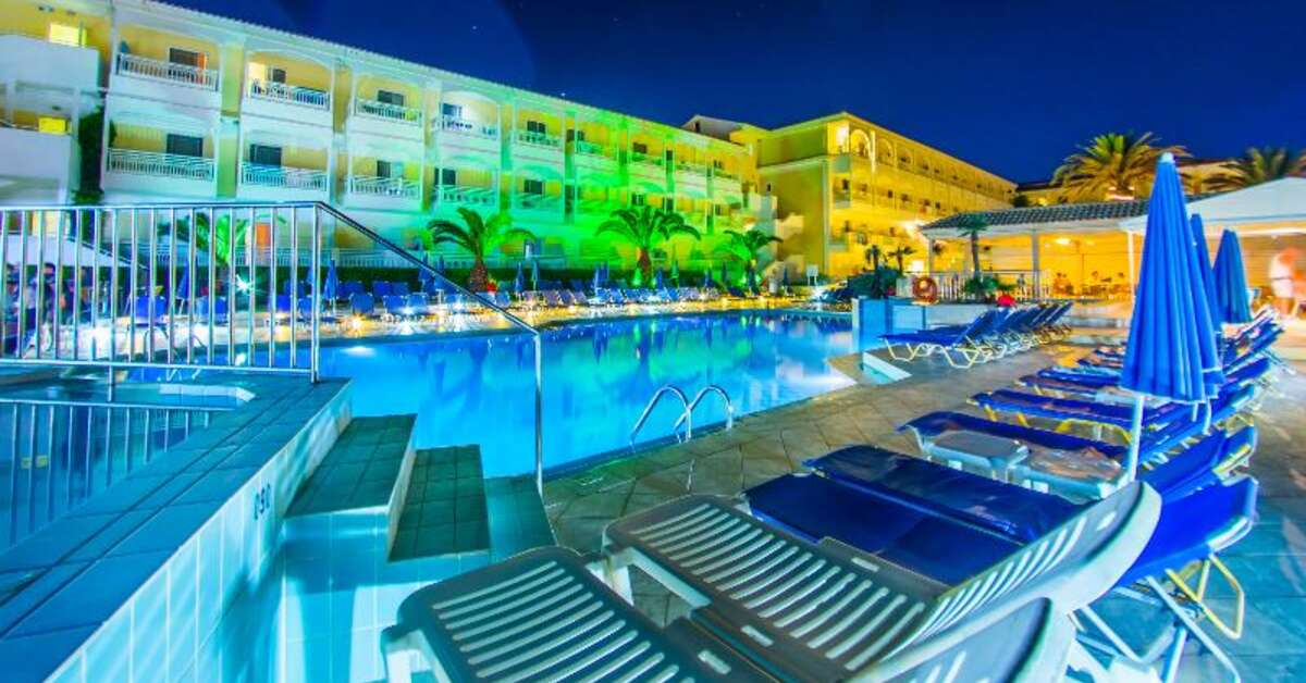 Ein Foto vom Pool im Poseidon Beach Hotel