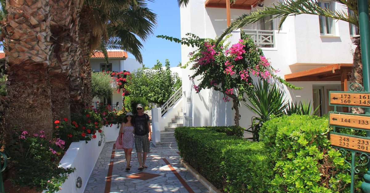 Een foto van de buitenkant van Annabelle Beach Resort