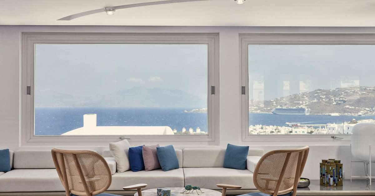 Ein Foto vom Innenbereich im Myconian Kyma Design Hotel