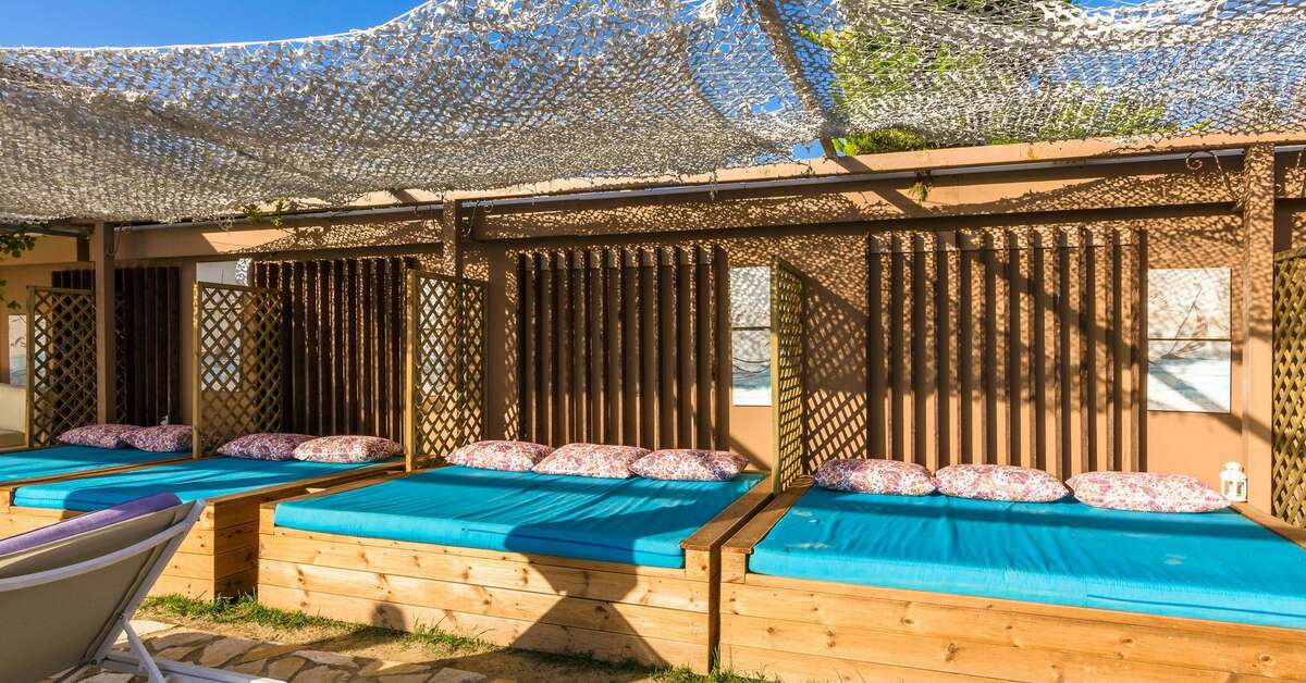 Een foto van het terras bij Iakinthos