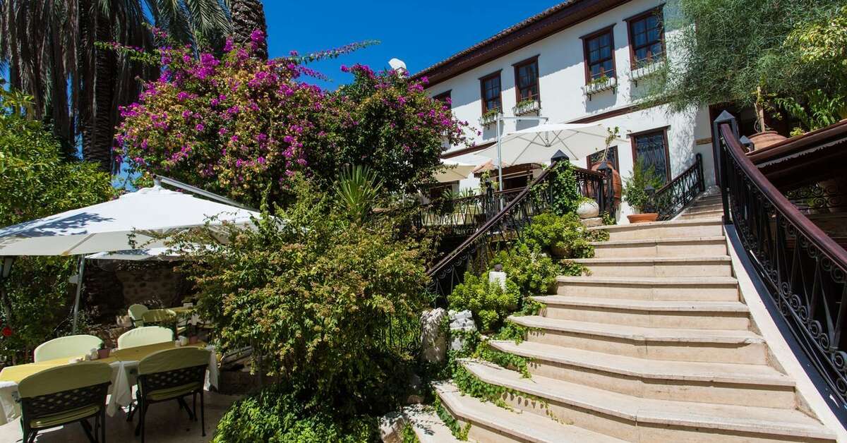 Ein Foto von der Außenansicht des Dogan Hotel by Prana Hotels & Resorts