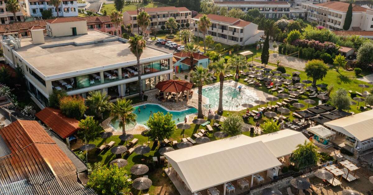 Een foto van Aparthotel Robolla Beach