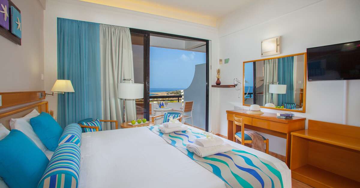 Een foto van Cavo Maris Beach Hotel