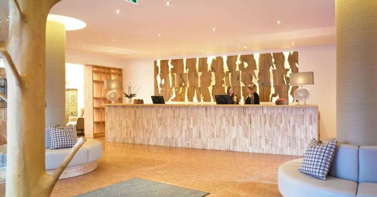 Een foto van het interieur van Das Alpenhaus Kaprun