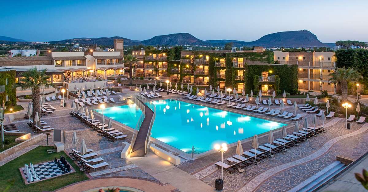 Ein Foto vom Pool im Bella Beach Hotel