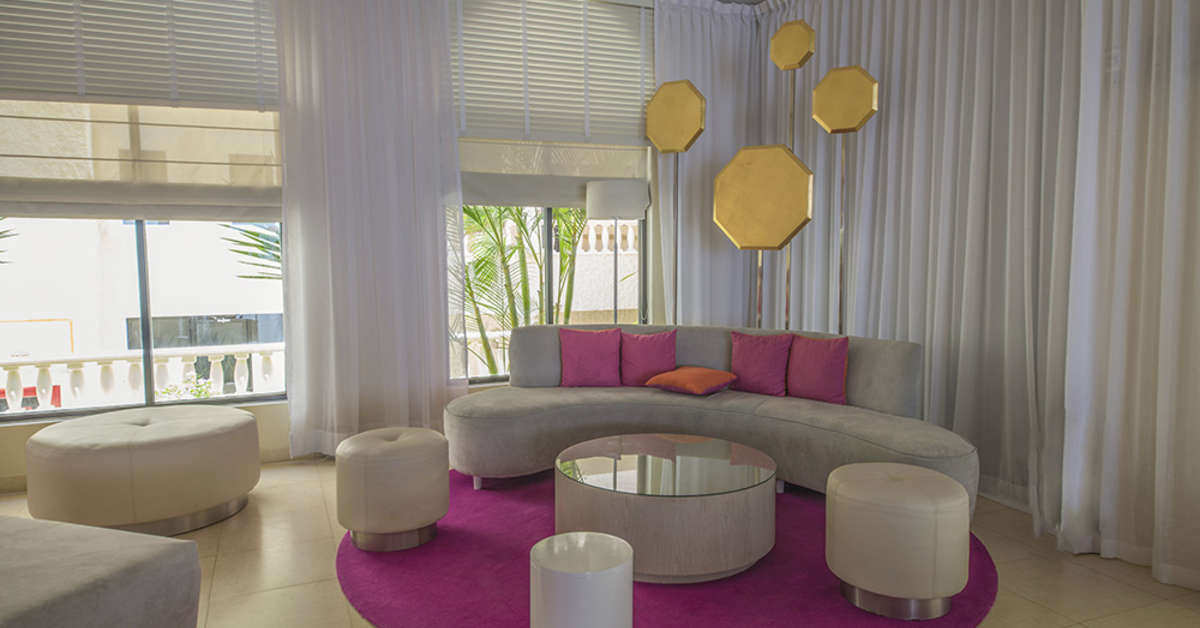 Een foto van het interieur van NYX Cancun