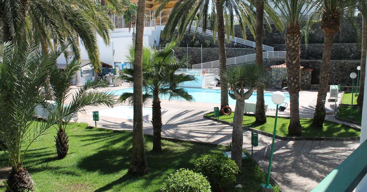 Een foto van het terras bij Appartementen Walhalla