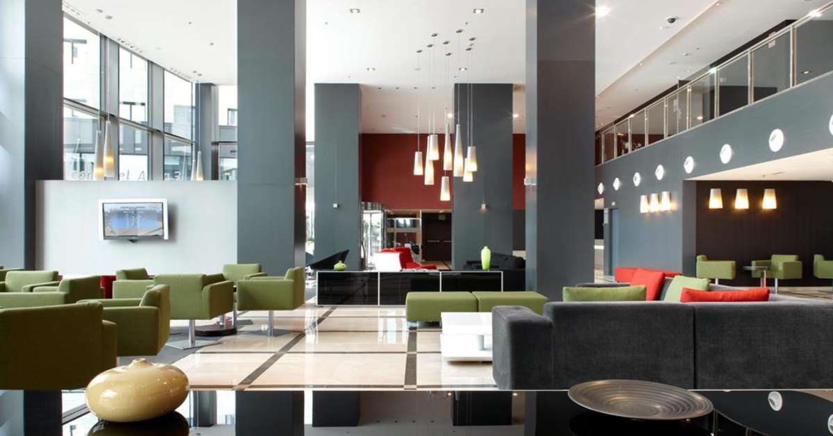 Een foto van het interieur van Hotel Ilunion Aqua 4
