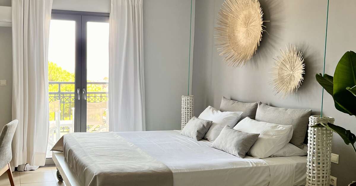 Ein Foto The Bay Hotel & Suites